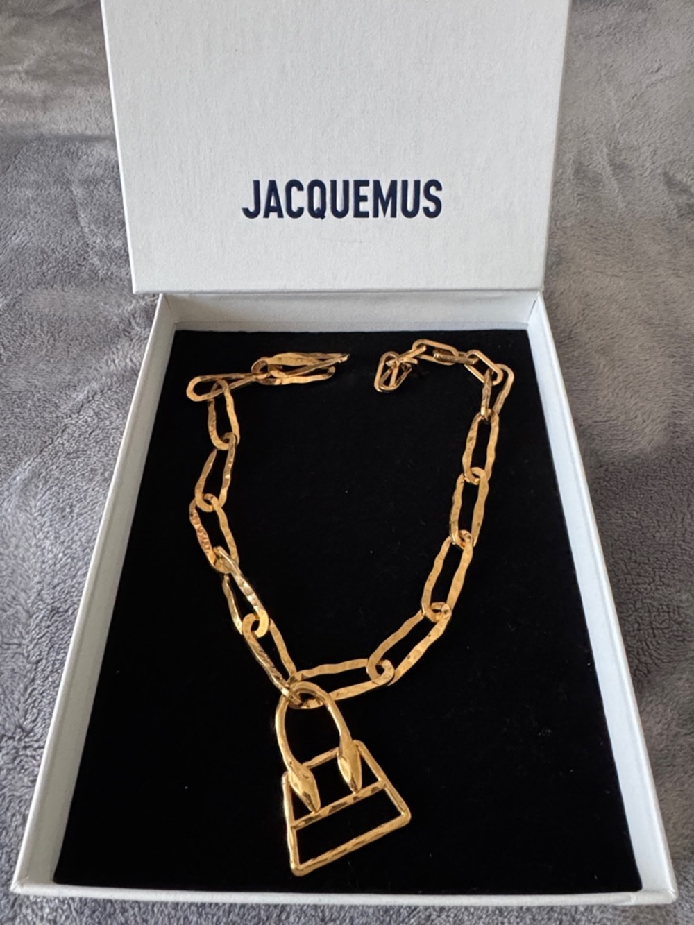 Jacquemus Gold-tone Link Necklace with Signature Pendant